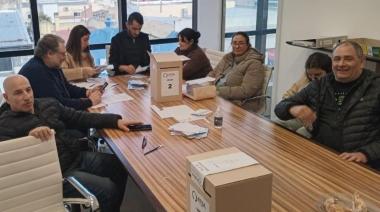 Azil fue reelecto una vez más por los trabajadores de la sanidad