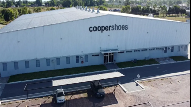 La empresa Coopershoes bajó la persiana y dejó 30 trabajadores en la calle