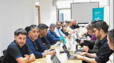 El Gobierno y los gremios estatales se reunieron, pero no hubo oferta y la tensión sigue