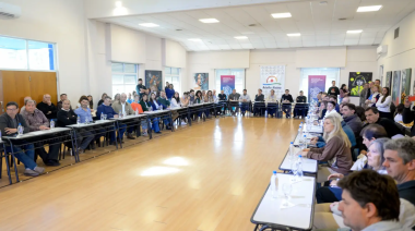Katopodis se reunió con municipios de la Subregión C del Comité de Cuenca del Salado