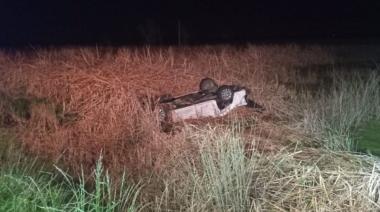 La camioneta Amarok volcó en la Ruta 65 y el conductor murió en el acto