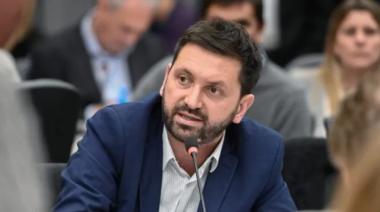 Juliano cruzó duro a Milei: "El esfuerzo siempre lo hacen los mismos”"