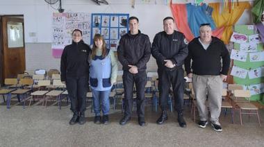 Personas privadas de libertad repararon 50 sillas para un jardín de infantes de Junín