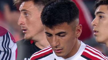Preocupación en River: Thiago Almada y Tobías Andrada se retiraron lesionados