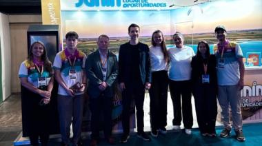 Petrecca cuestionó la ausencia de la Provincia en la Feria Internacional de Turismo