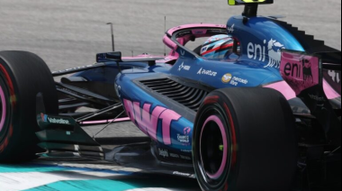 Colapinto completó la segunda tanda planificando la carrera del GP de Bahrein
