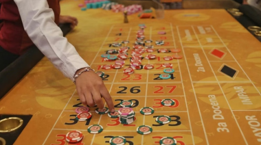 Establecen que trabajadores del juego cobren sus salarios en el Banco Provincia