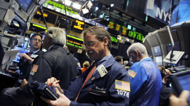 Riesgo país en 650 puntos: la señal de JP Morgan que inquieta a Wall Street