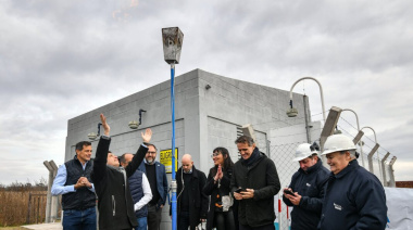 Kicillof habilita fondos a la empresa bonaerense de gas y busca sostener las obras