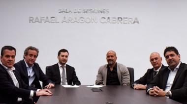 Cumbre entre Verón y Di Carlo sacudió la política del fútbol argentino