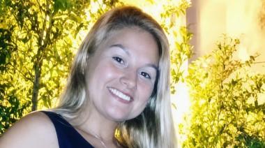 La querella pide agravar la acusación al conductor del auto que chocó a Romina Aranda
