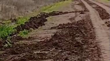 Colón: Multan a un productor por causar daños en un camino rural recién reparado