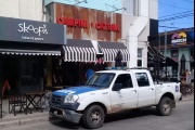 Nuevo allanamiento a una armería céntrica por un femicidio