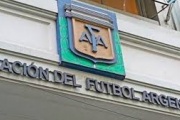 La Primera Nacional define cómo sigue