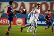 Nacional venció a Católica y Argentinos ingresó a octavos de final