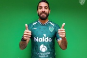 Llegó el tercero