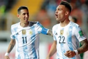 Argentina sigue firme: le ganó a Colombia y estiró su invicto