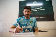 Sarmiento oficializó la contratación de Nereo Champagne