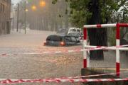 Defensa Civil de la Provincia instó a “no transitar” por las zonas más afectadas por la tormenta
