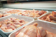 El pollo destronó a la carne vacuna en la mesa de los argentinos