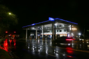 Cuáles serán las primeras estaciones de servicio de YPF con precios segmentados por hora