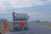 Ruta 188: Tapan los baches con tierra