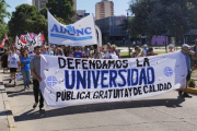 Los docentes universitarios desmintieron el aumento informado por el Gobierno
