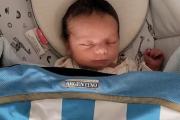 Concebir y criar un hijo en la Argentina de Milei es un lujo