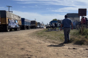 Los transportistas y la Cooperativa Defensa de Agricultores buscan acordar en el Ministerio de Trabajo