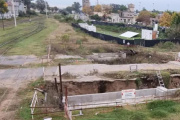 Confirman la continuidad de la obra del bajo nivel de calle Rivadavia