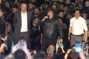 Milei pidió a sus seguidores que “no aflojen” y que no crean en “operetas”
