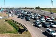 Fuerte movimiento vehicular rumbo a la Costa Atlántica