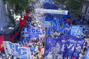 La CGT marchó en Plaza de Mayo contra la reforma laboral y anticipó un “paro nacional”