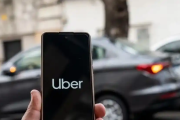 Uber comenzará a operar en Pergamino e invita a los taxistas a unirse a la plataforma