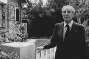 Jorge Luis Borges: Su memoria histórica en Junín y el idilio familiar de su infancia en Adrogué