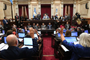 Senado: se pospuso una semana la sesión por Manuel Adorni y quedó cerca de ser interpelado