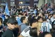 El centro de Junín se tiñó de celeste y blanco al compás de la Selección