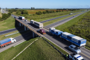 Restringen la circulación de camiones durante el próximo fin de semana largo