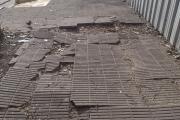 La terminal se fue pero la vereda rota sigue ahí, agazapada, esperando el tropezón