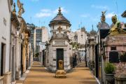 El café entre tumbas no abrirá su puertas en el Cementerio de la Recoleta