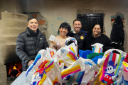 Don Ito entregó más de 200 juguetes nuevos a niños y niñas de sus espacios comunitarios