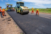 Ruta 50: Con los trabajos de fondo pendientes, reactivaron 'reparaciones puntuales' de bacheo