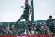 Sarmiento bajó a Estudiantes, logró su cuarto triunfo en fila y llegó a la punta