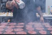 Una hamburguesería de Junín compite por el título de la mejor del país