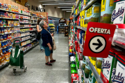 Poder de compra, para atrás: Volvió a caer el consumo en supermercados y autoservicios