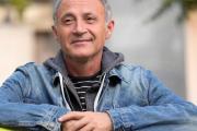 Juan José Becerra: “No soy escritor, soy una persona que escribe”