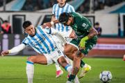 Sarmiento no tuvo una buena noche y perdió con Racing en Avellaneda