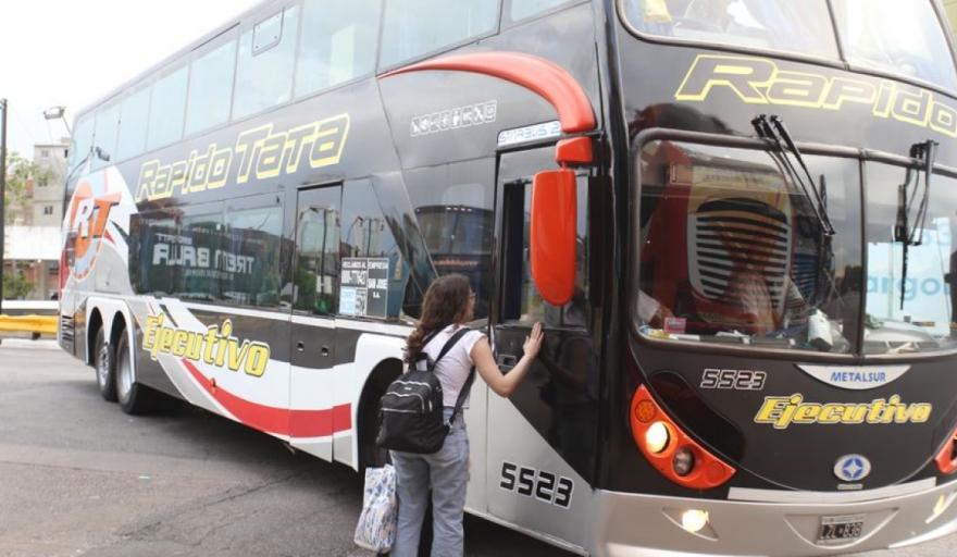 La UTA amenaza con un paro de colectivos de 48 horas en el interior ...
